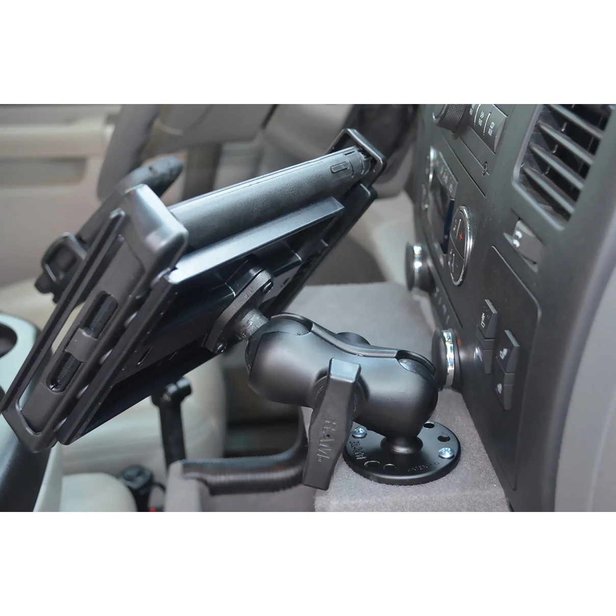 RAM® Double Ball Mount with Diamond Plate Adapter - Short - Image 2