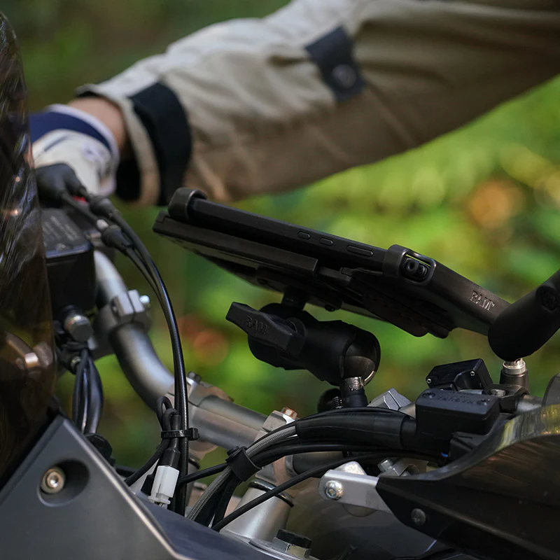 RAM® Handlebar U-Bolt Double Ball Mount with Round Plate - C Size Short - Image 3