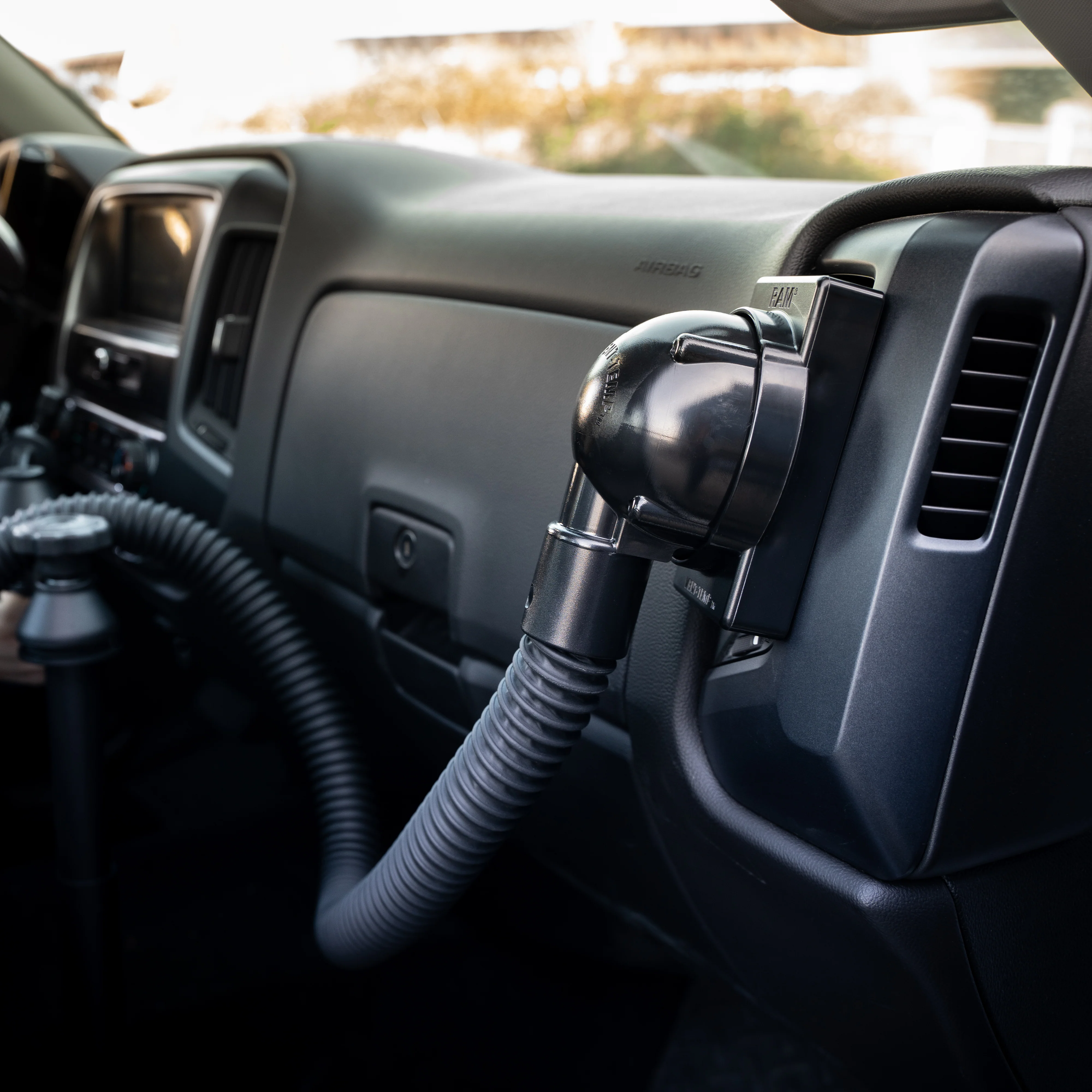 RAM® Vent-Temp™ with Back Dock Connection for Rectangular Vents - Image 3